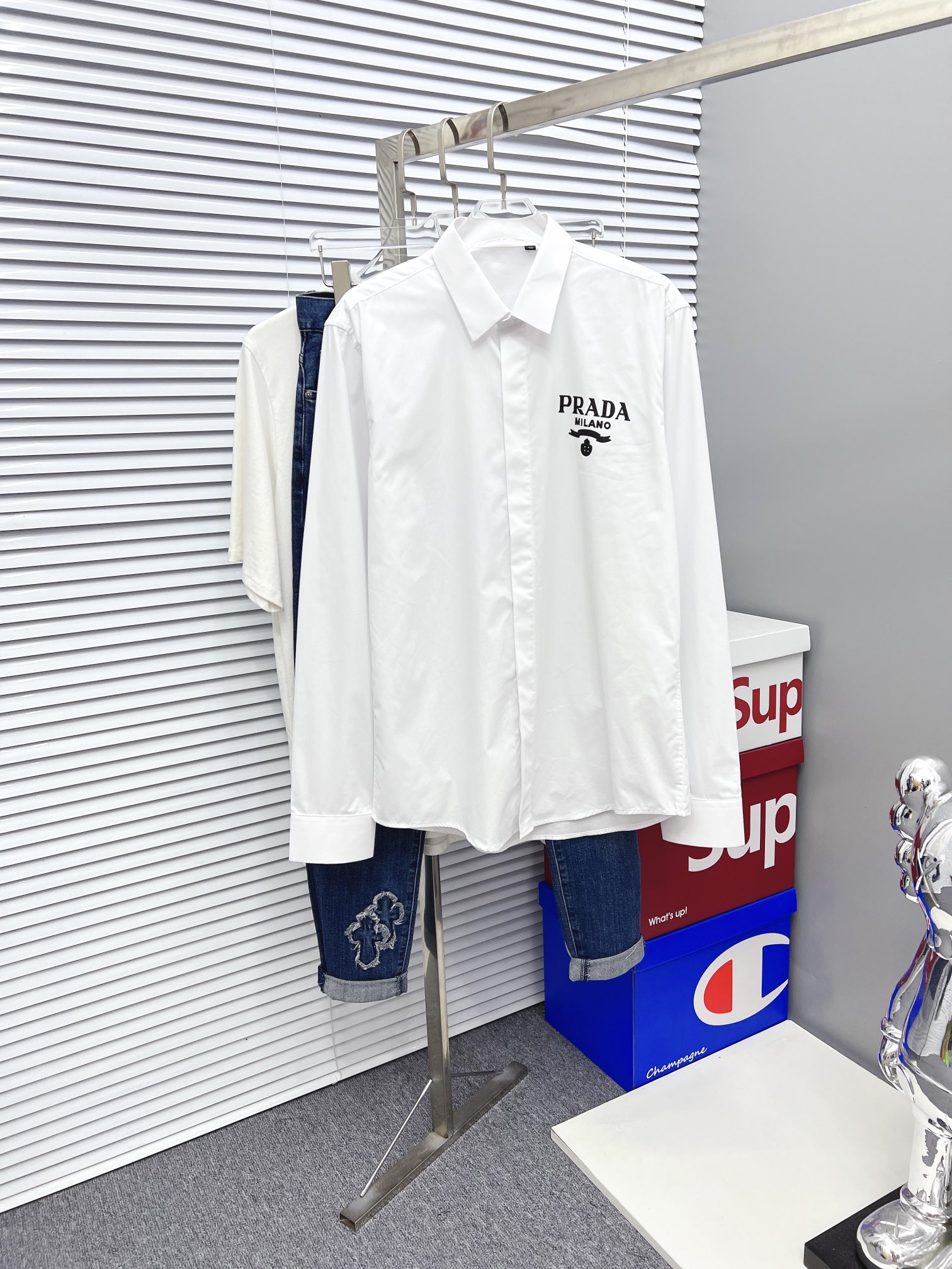 PRADA 普拉達 頂級時尚休閒兼商務長袖襯衫