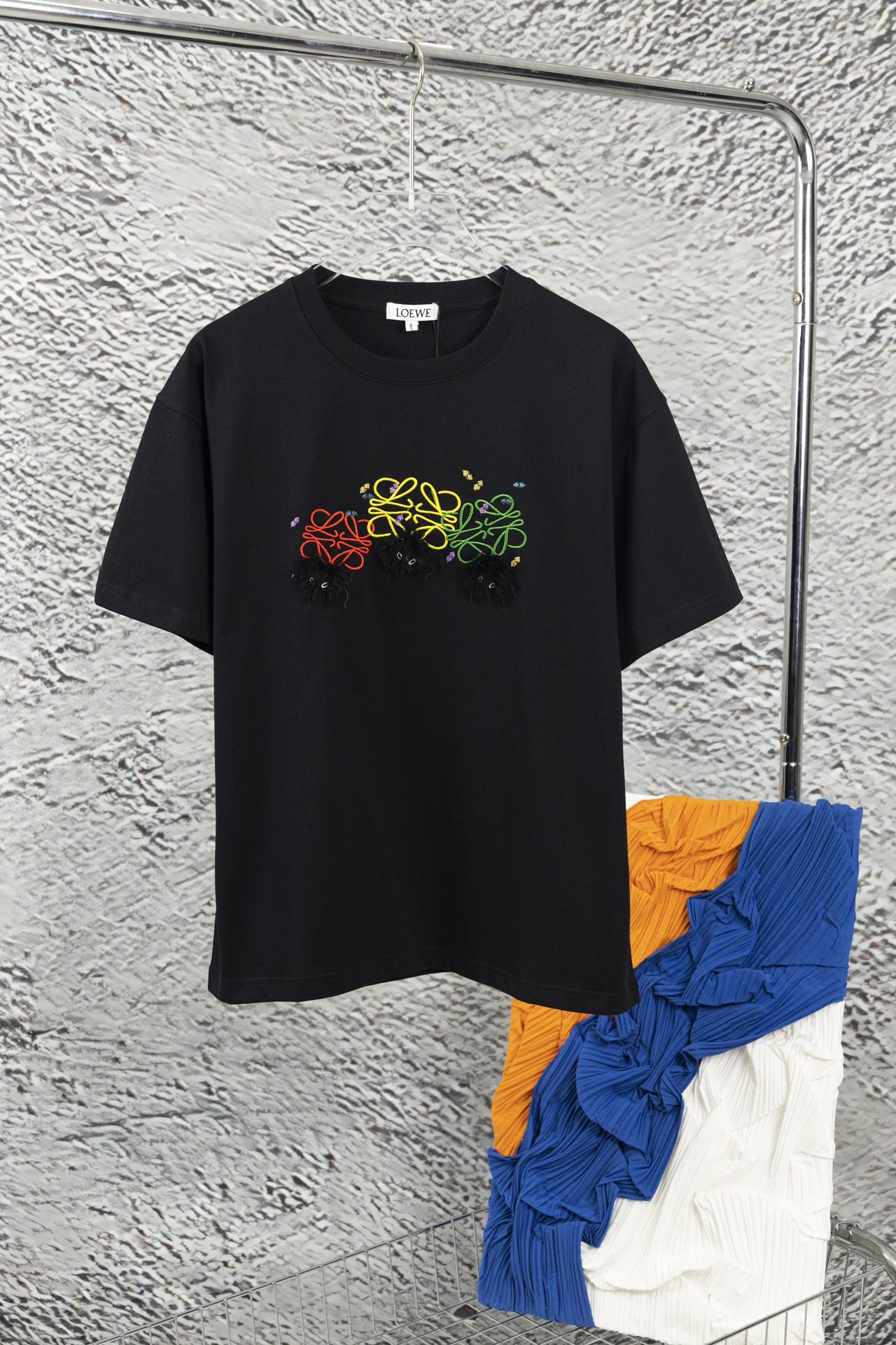 羅意威三只煤球精靈刺繡T恤短袖