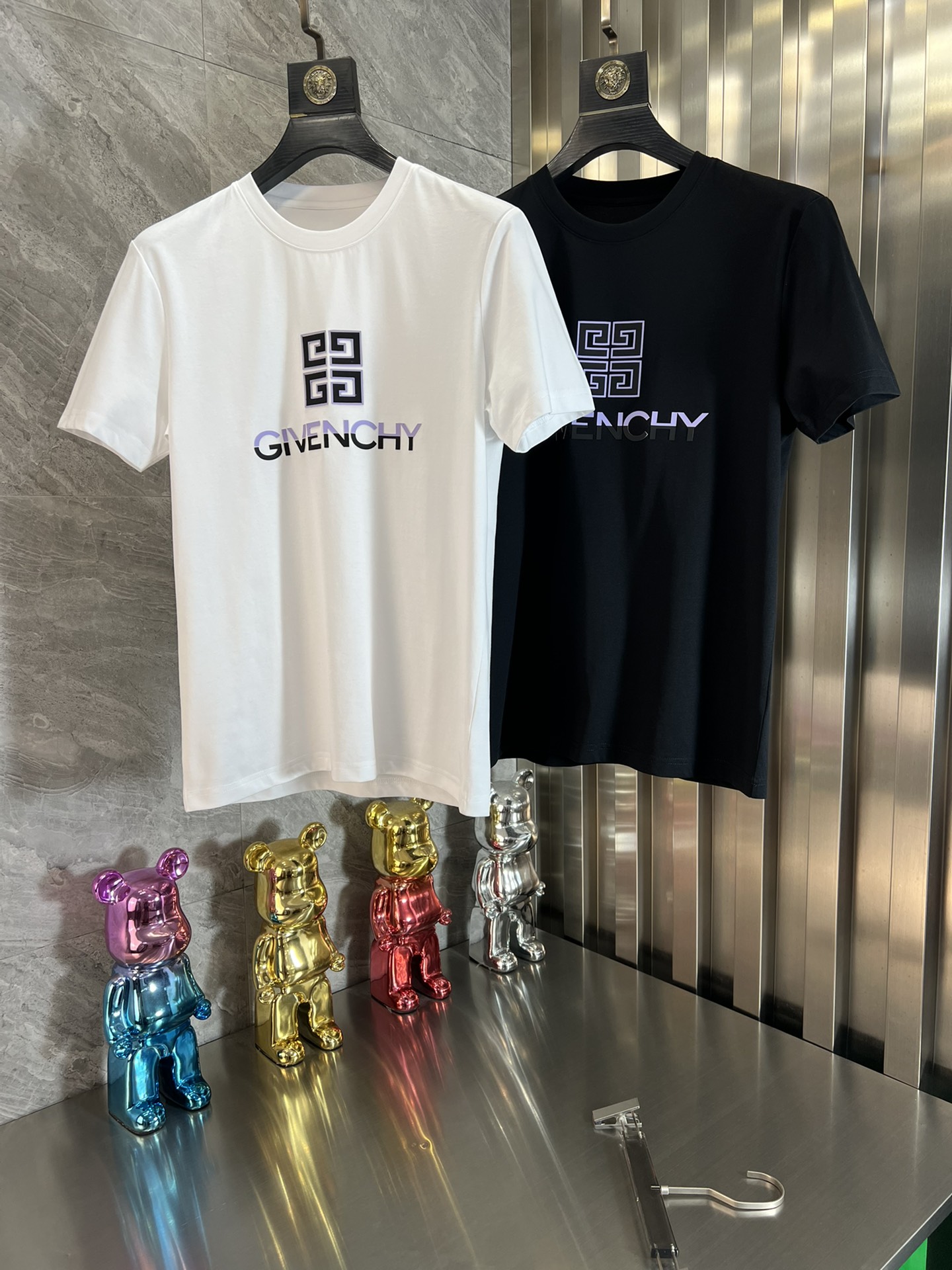 Gvc/紀梵希 春夏新品 三標齊全 T恤短袖