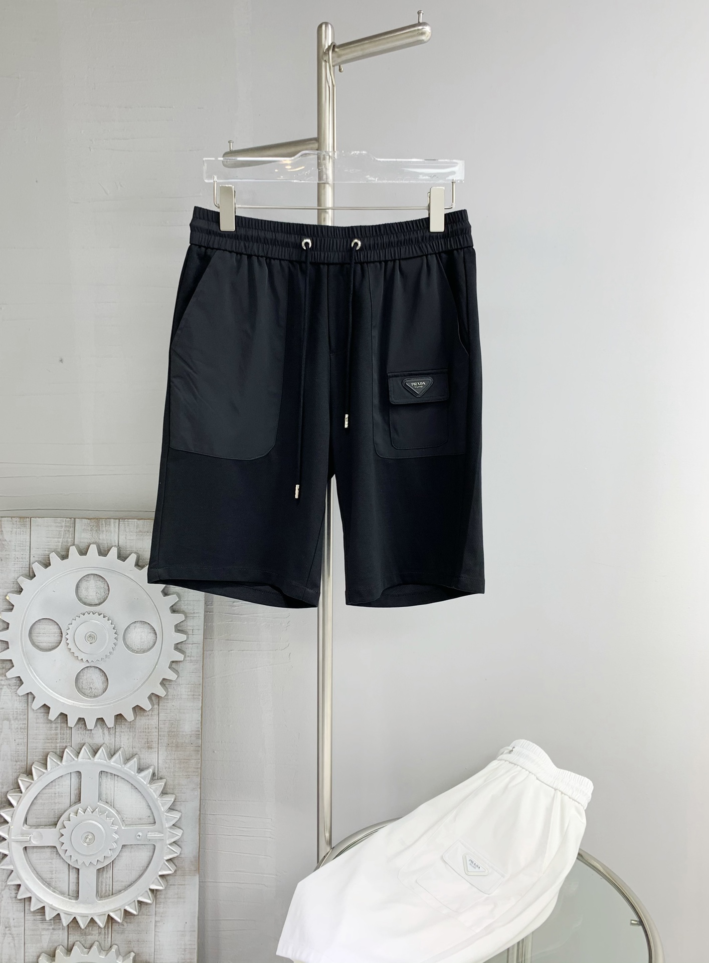 普拉達PRADA 2023  #春夏新品#  休閒短褲