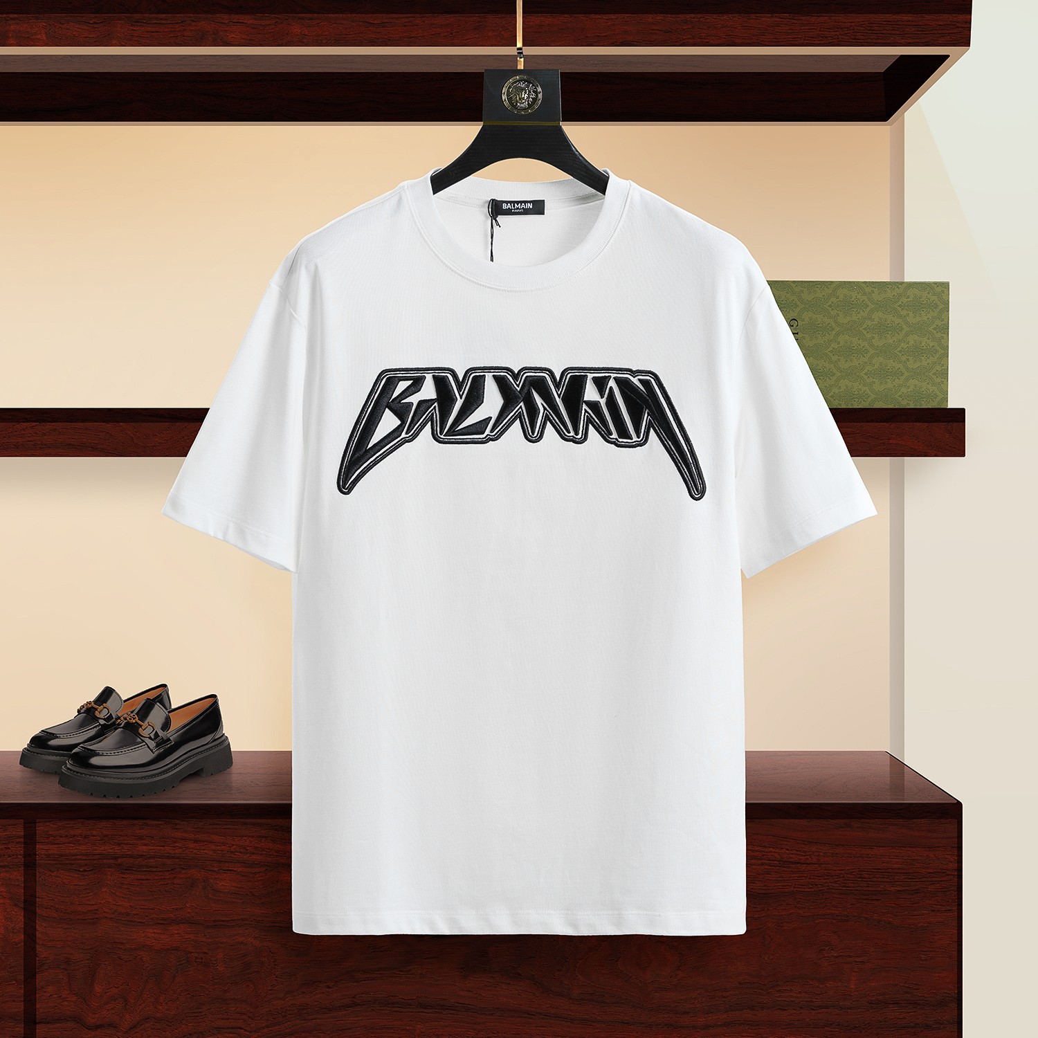 BALENCIAGA 巴黎世家