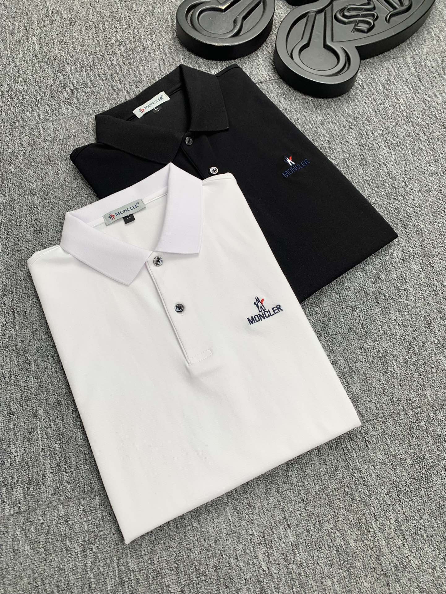 Burberry巴寶莉  2023夏款男士超A原單翻領T恤
