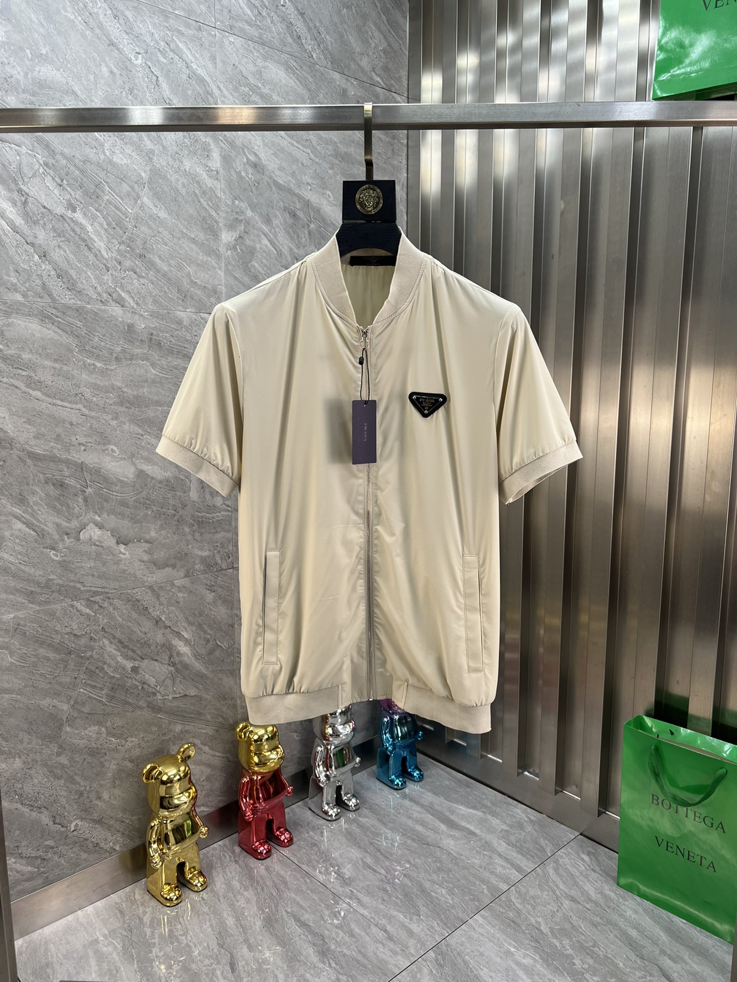 Prada/普拉達 春夏新品 短袖