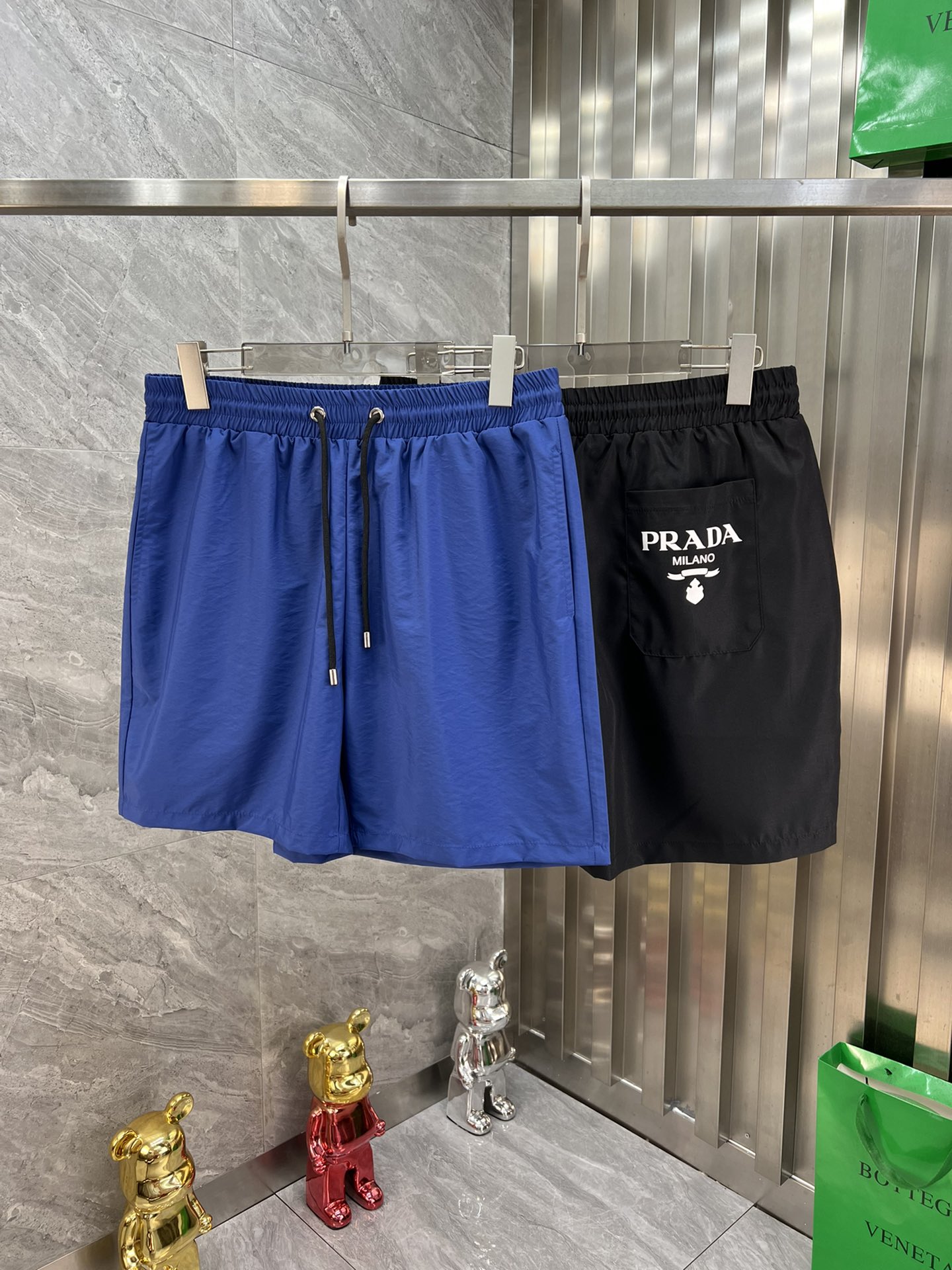 Prada/普拉達 春夏新品 三標齊全 短褲