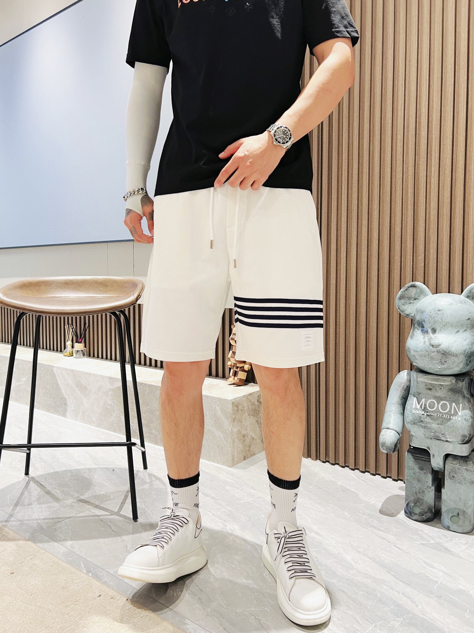 TB 2023夏季新款男士休閒短褲
