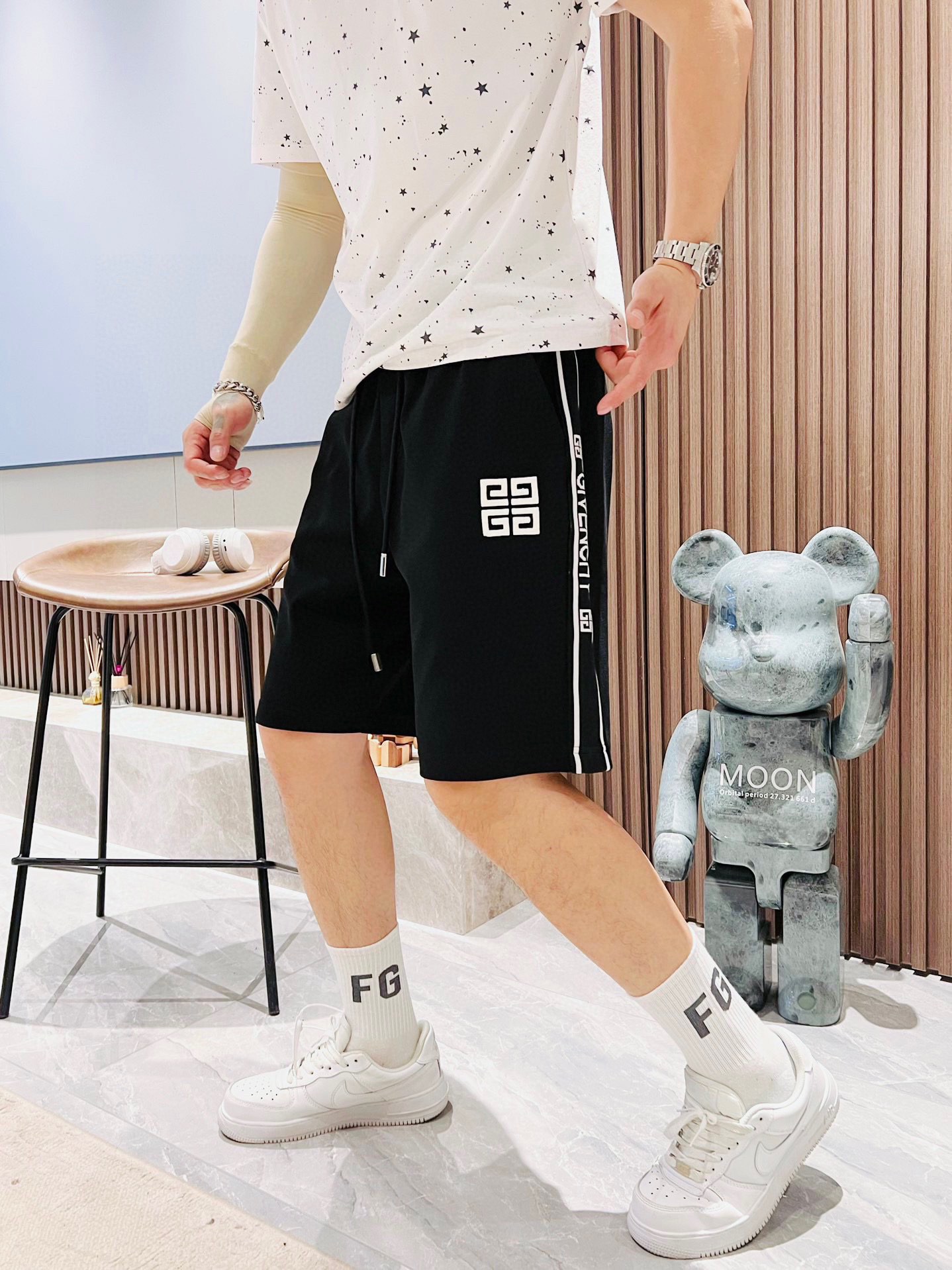 紀梵希 2023夏季新款男士休閒短褲