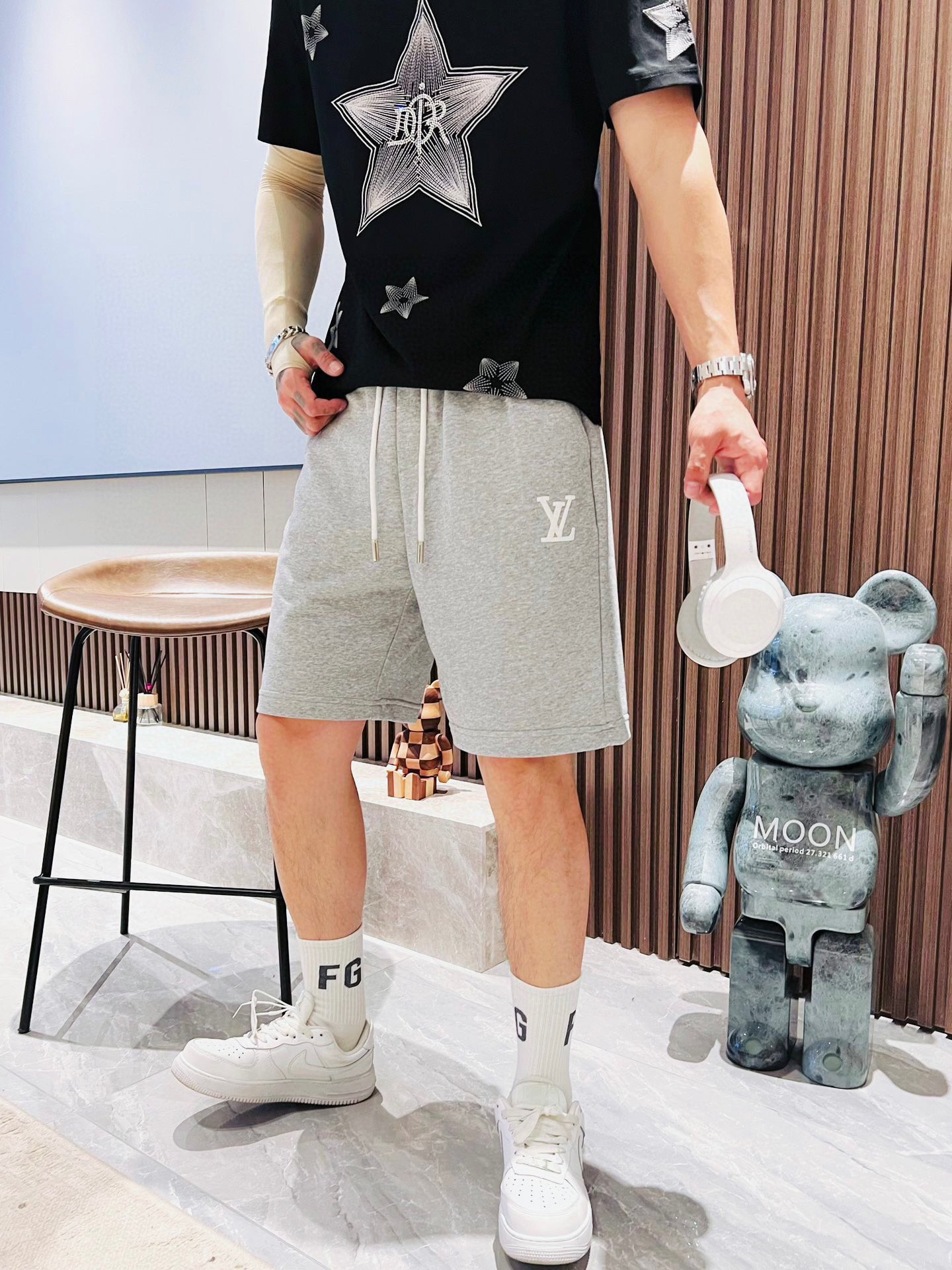 LV 2023夏季新款男士休閒短褲
