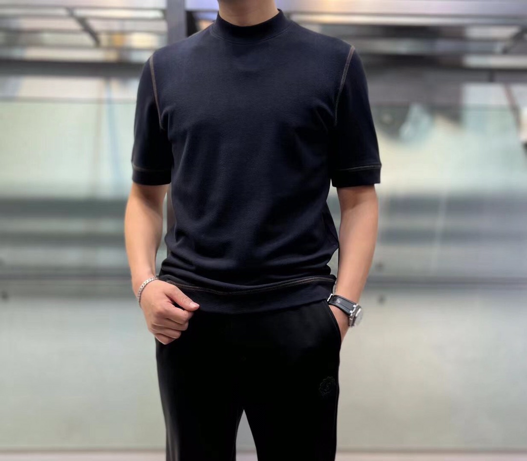 Armani 阿瑪尼秋冬簡約短袖圓領短袖T恤打底衫