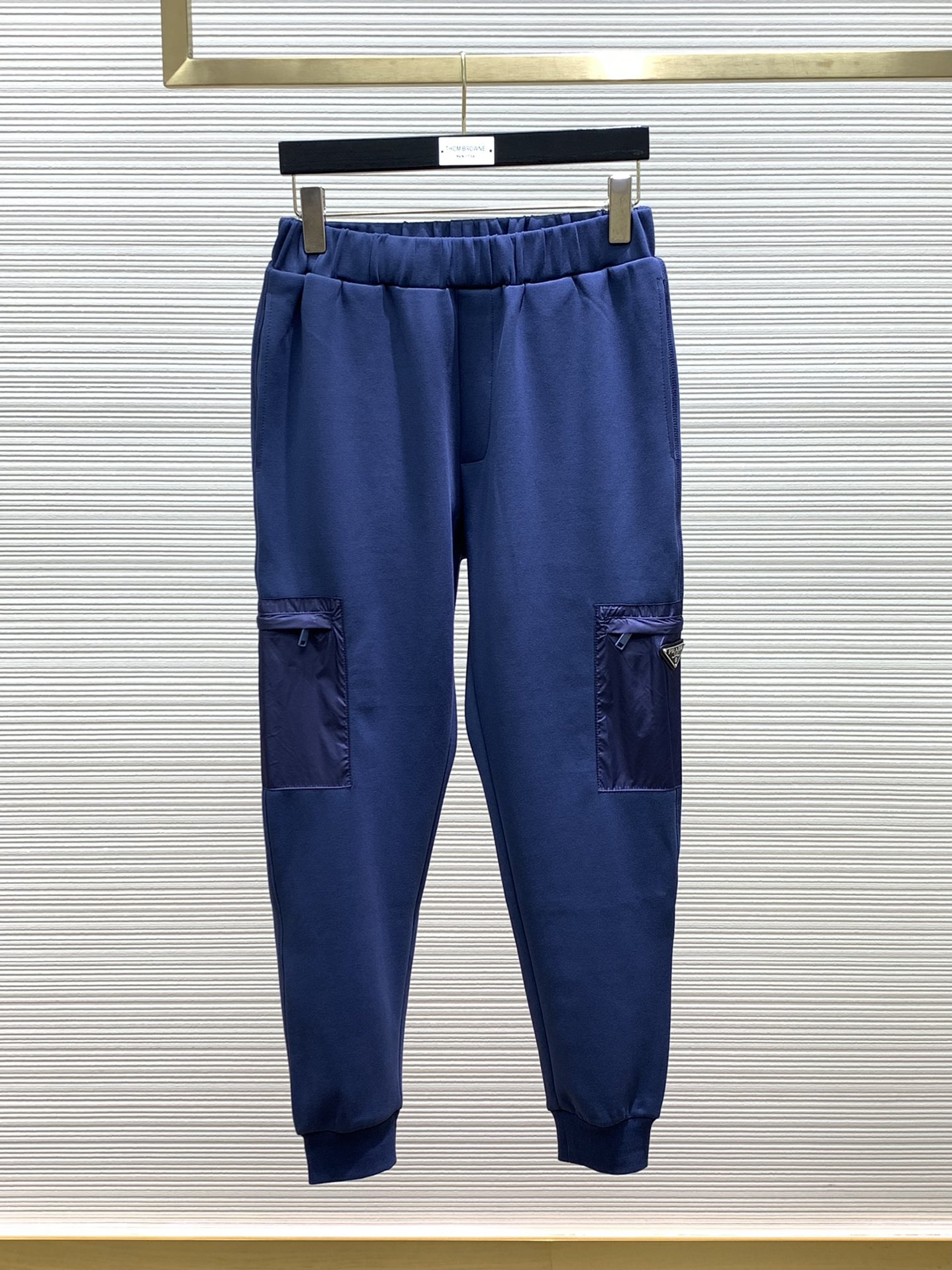 PRADA 普拉達，2023秋季最新品