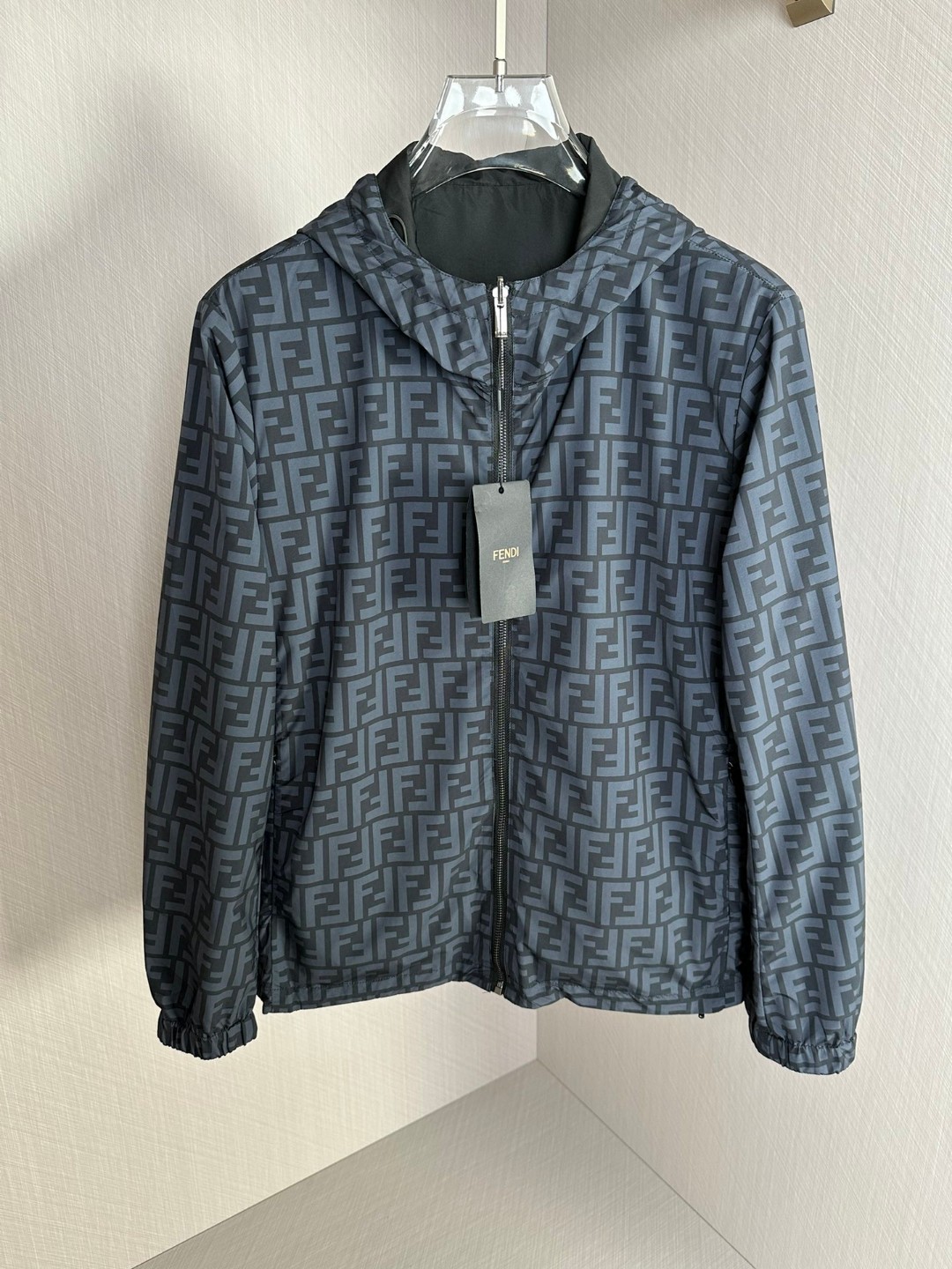 【Fendi 芬迪 2023年秋冬新品】雙面穿商務休閒精簡夾克