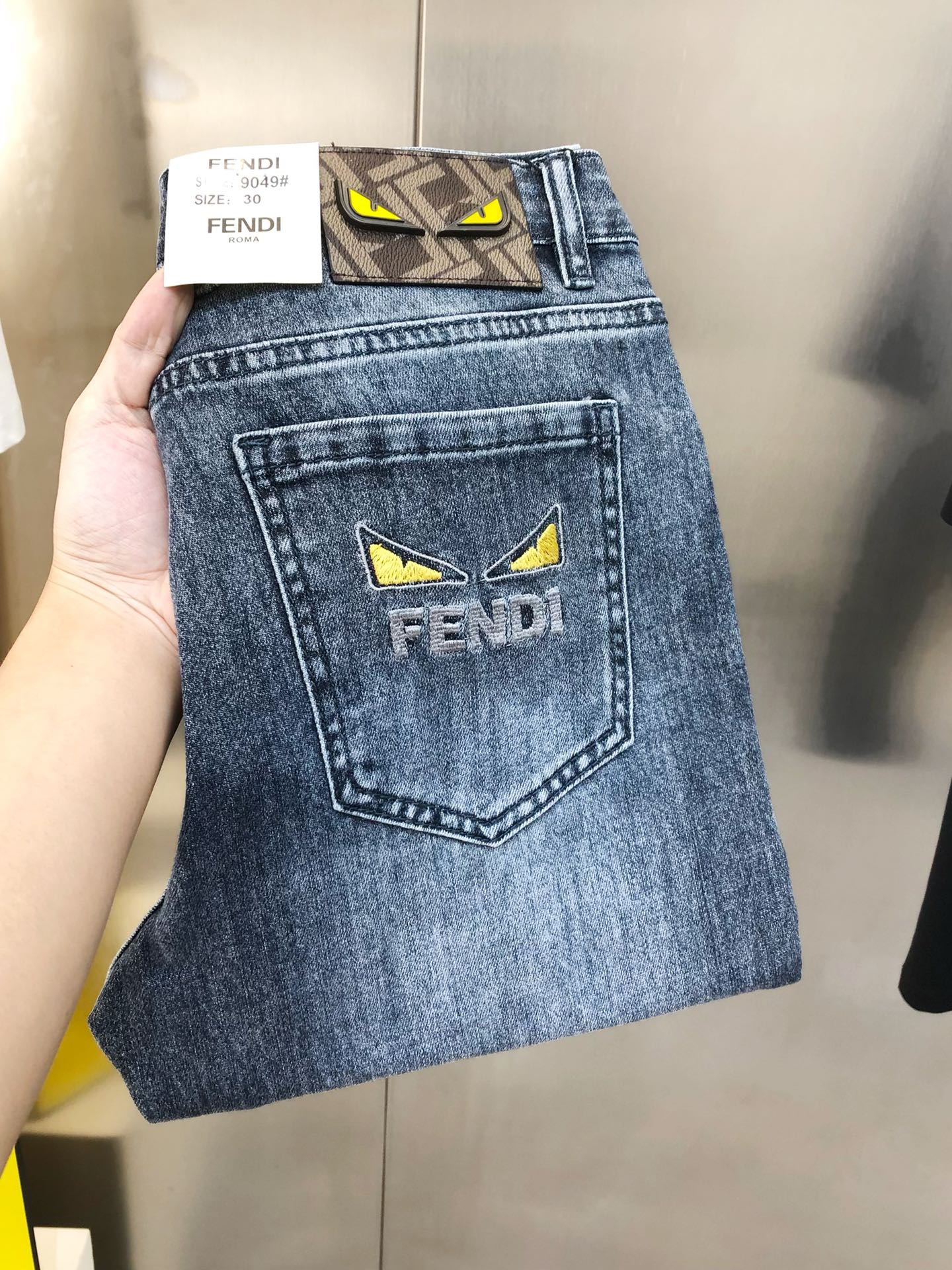 FD 芬迪獨家專供早秋新款男士修身小腳牛仔褲