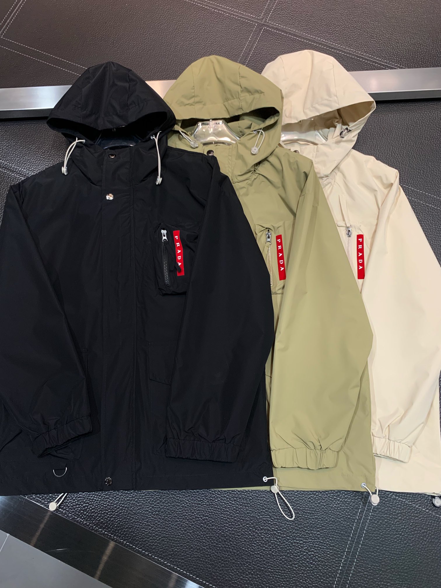 PRADA 普拉達 男士連帽夾克