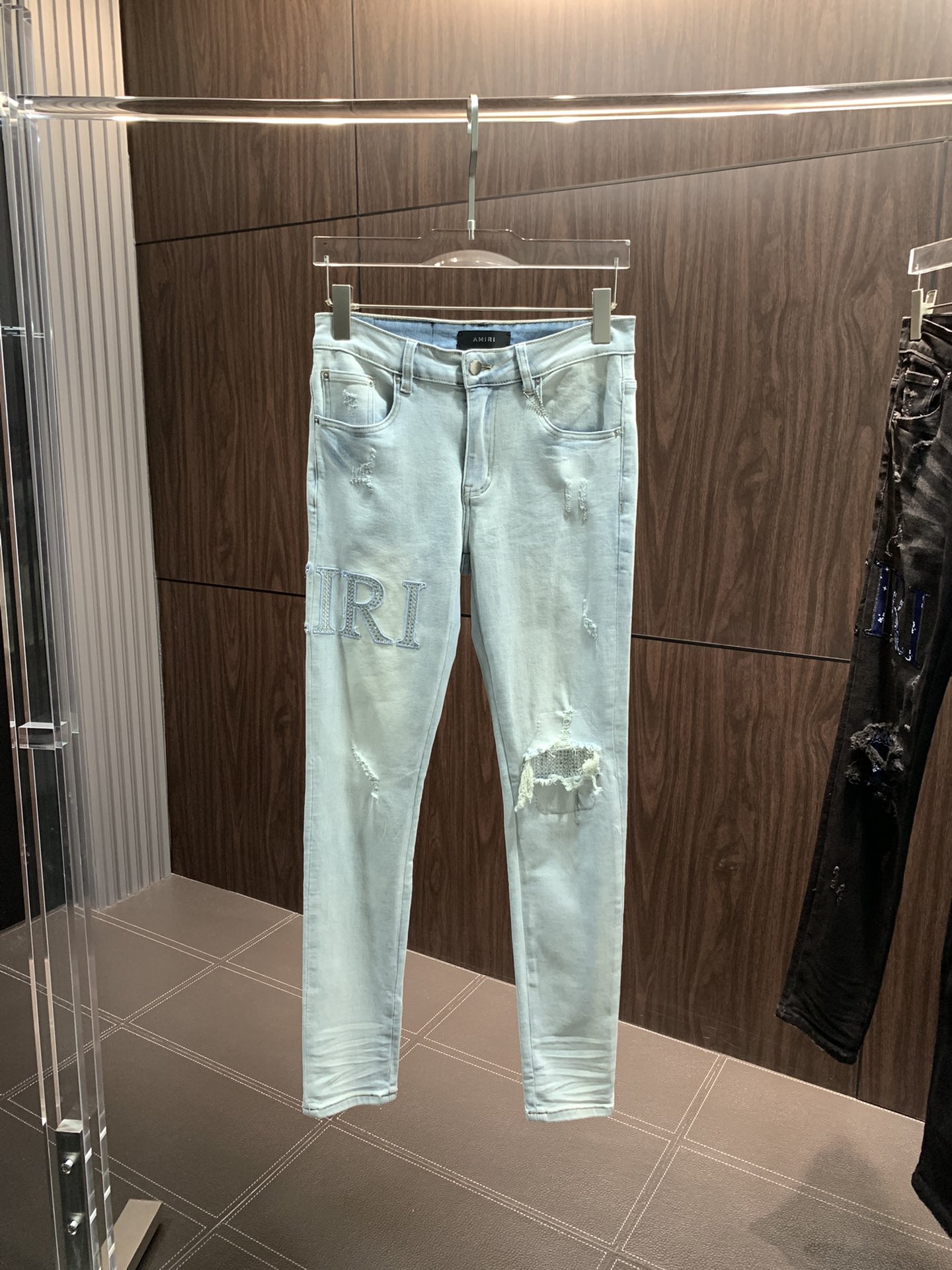 AMIRI 獨家專供新款 修身款 小直筒 牛仔褲