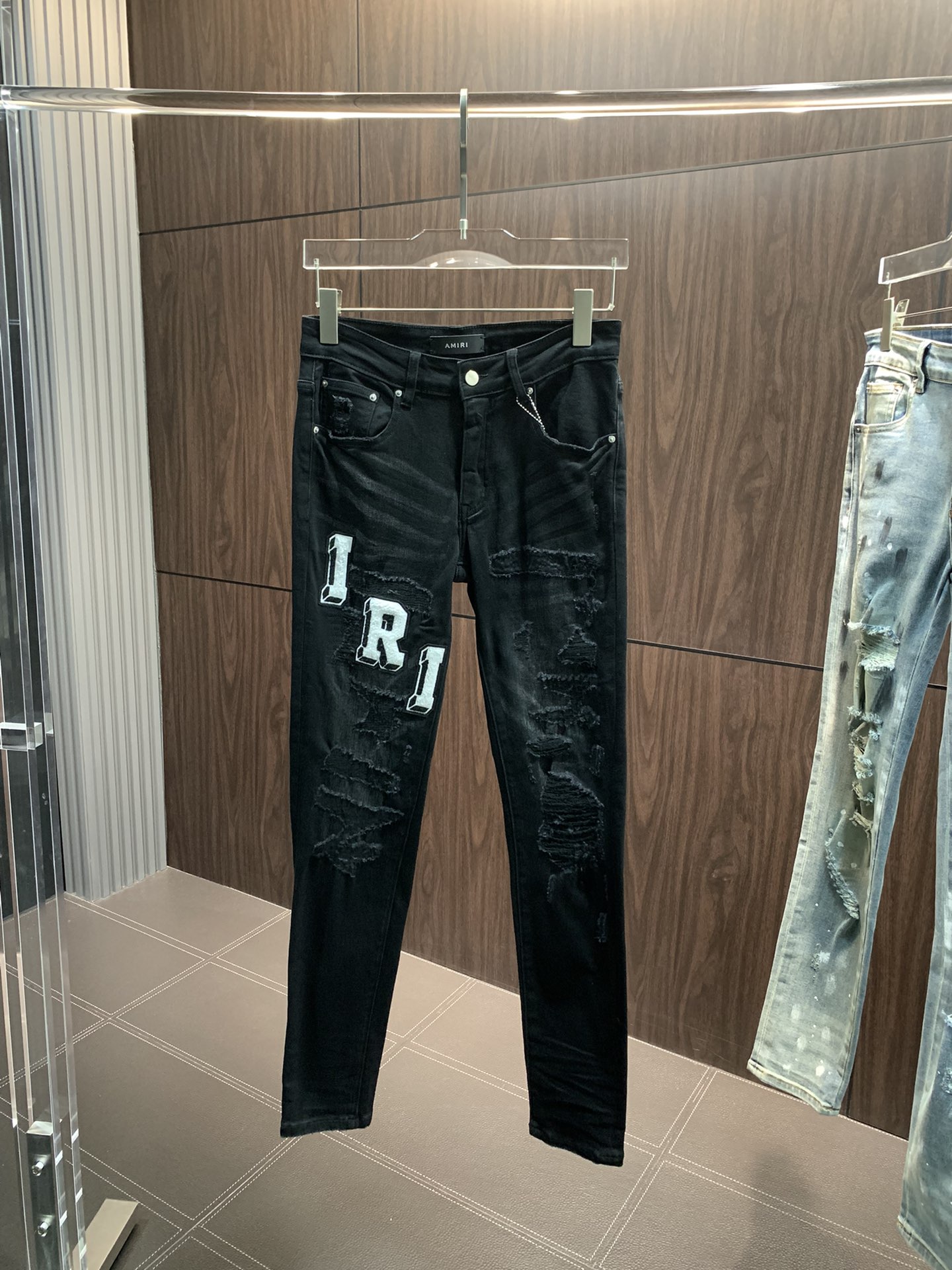 AMIRI 獨家專供新款 修身款 小直筒 牛仔褲