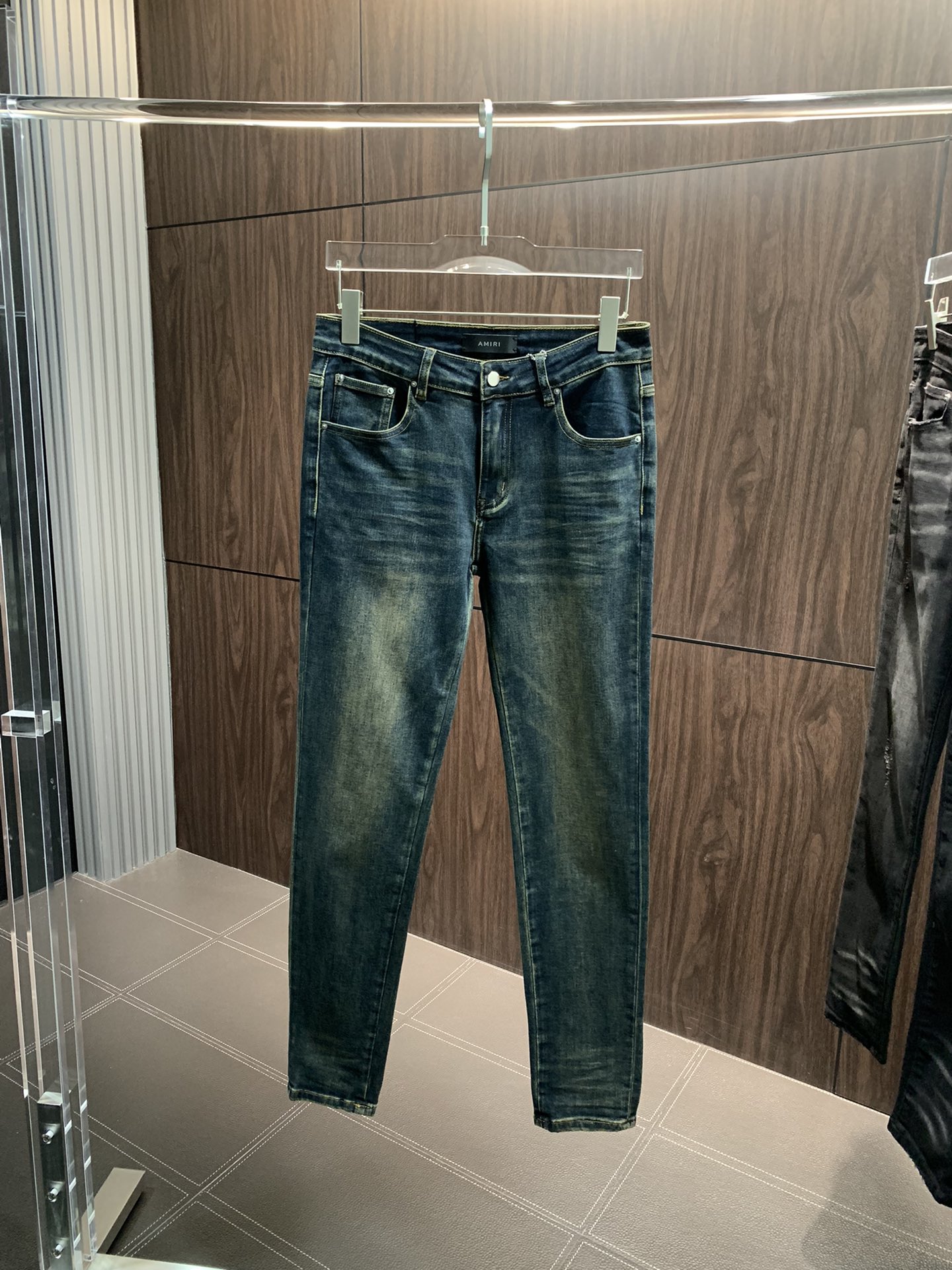 AMIRI 獨家專供新款 修身款 小直筒 牛仔褲