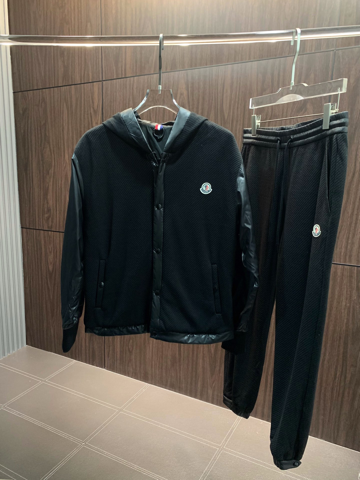 Moncler盟克萊 獨家專供新款專櫃同款套裝