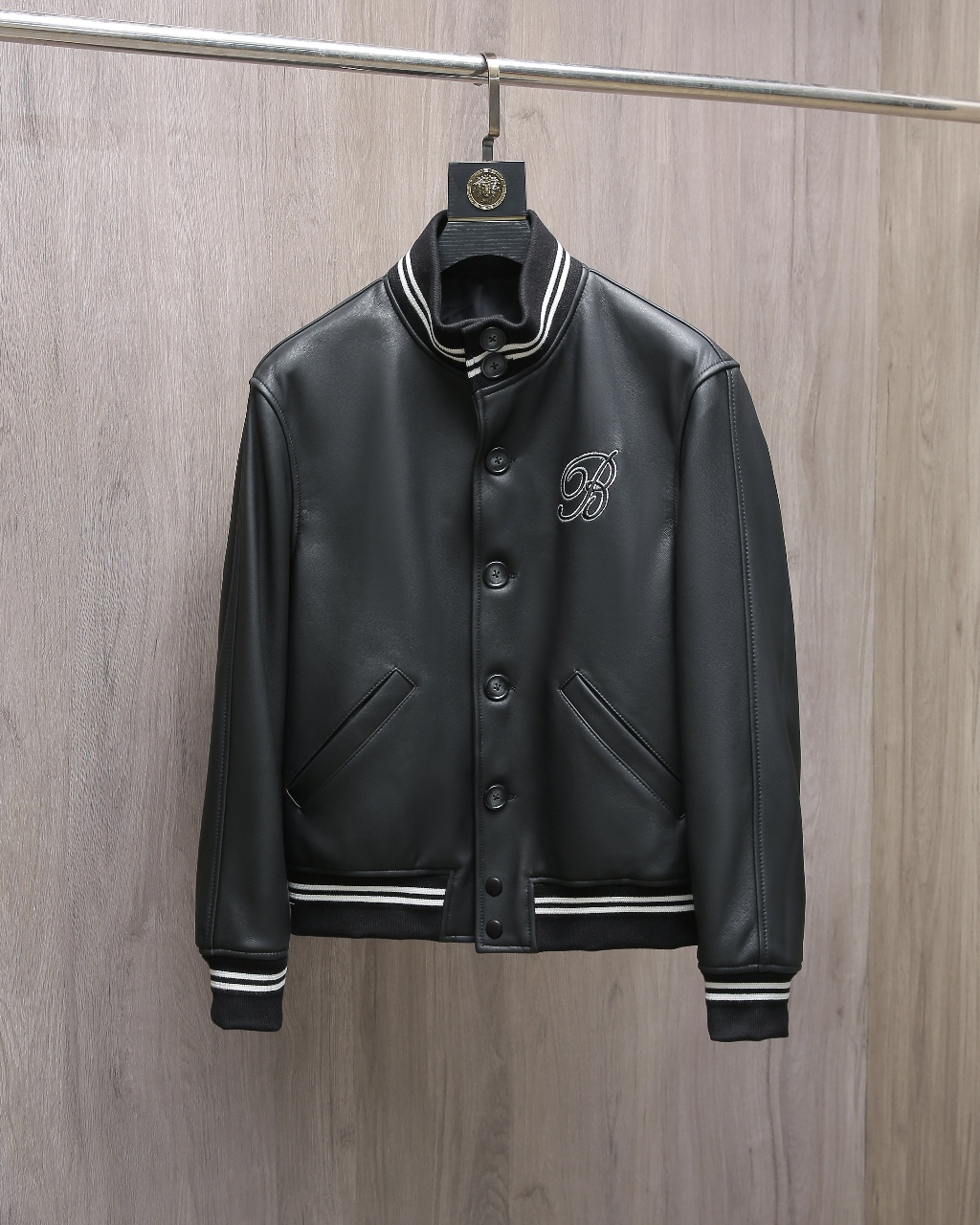 家專供法國Berluti（伯..魯帝）