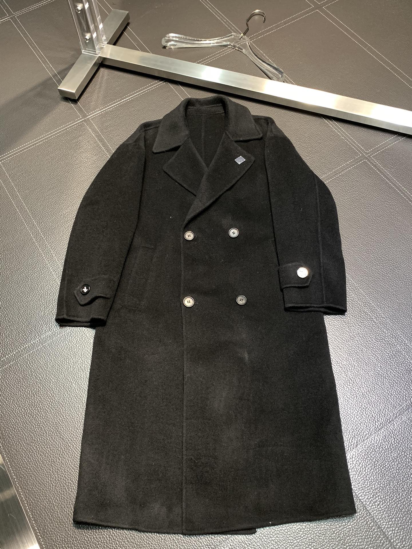 LV路易威登獨家專供新款原單男士西服羊羔絨外套
