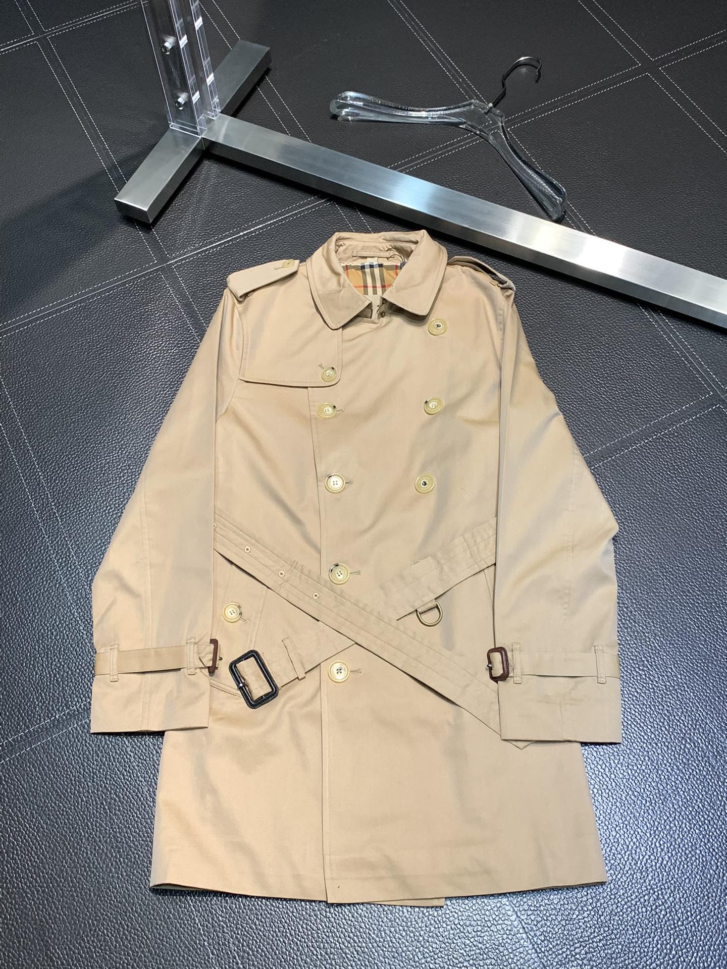 BURBERRY/巴寶莉 肯辛頓版型獨家專供經典風衣風衣