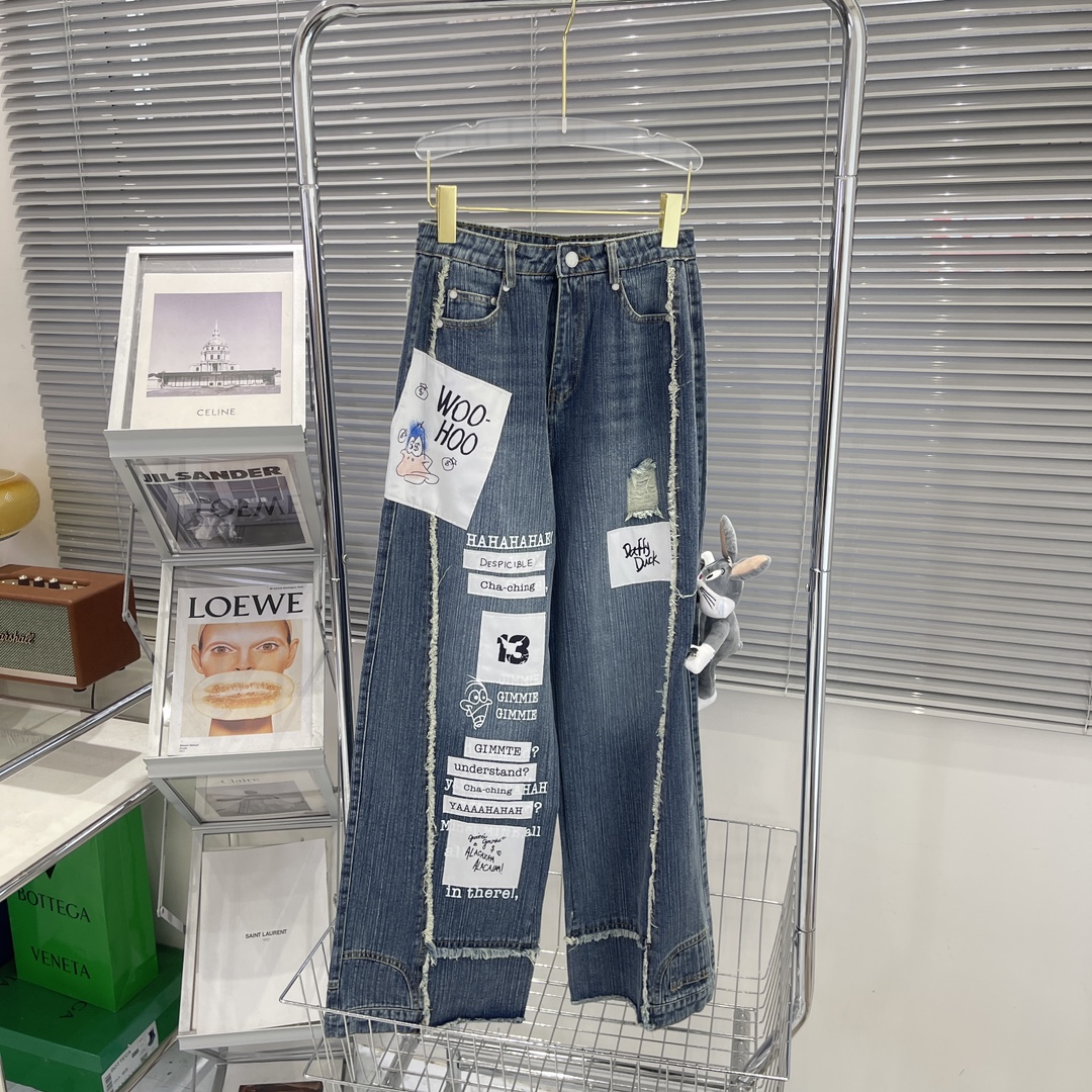 秋冬新款兔八哥聯名系列重工刺繡休閒寬鬆牛仔長褲