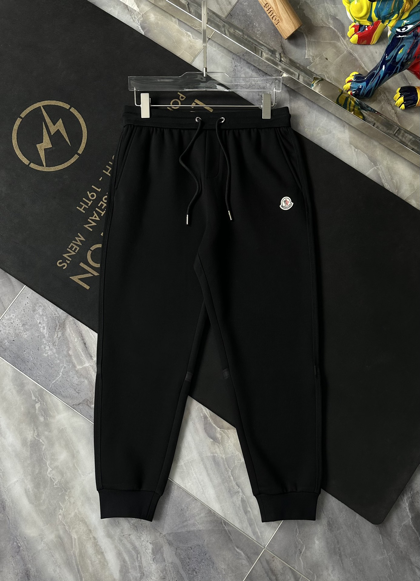 MONCLER 蒙口 2023Ss秋季新品男士經典鬆緊腰休閒男裝褲