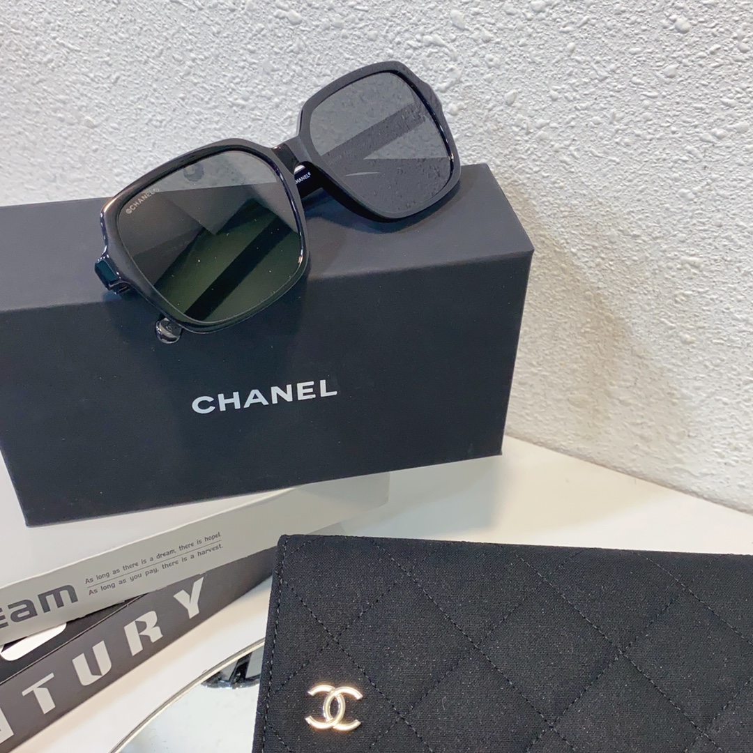 CHANEL 5505