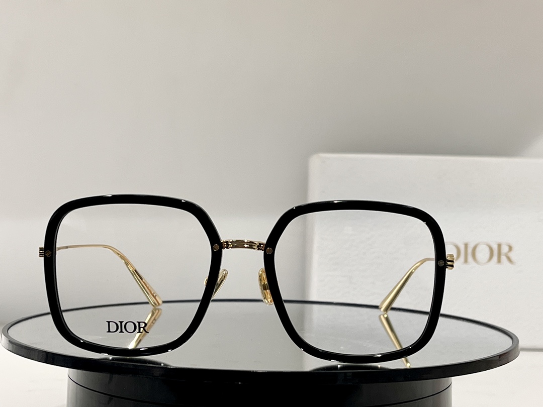 DIOR* CD A1L 原版高品質~大方框