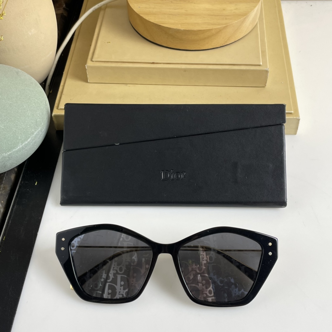 原版 Dior MISSDIORS1U