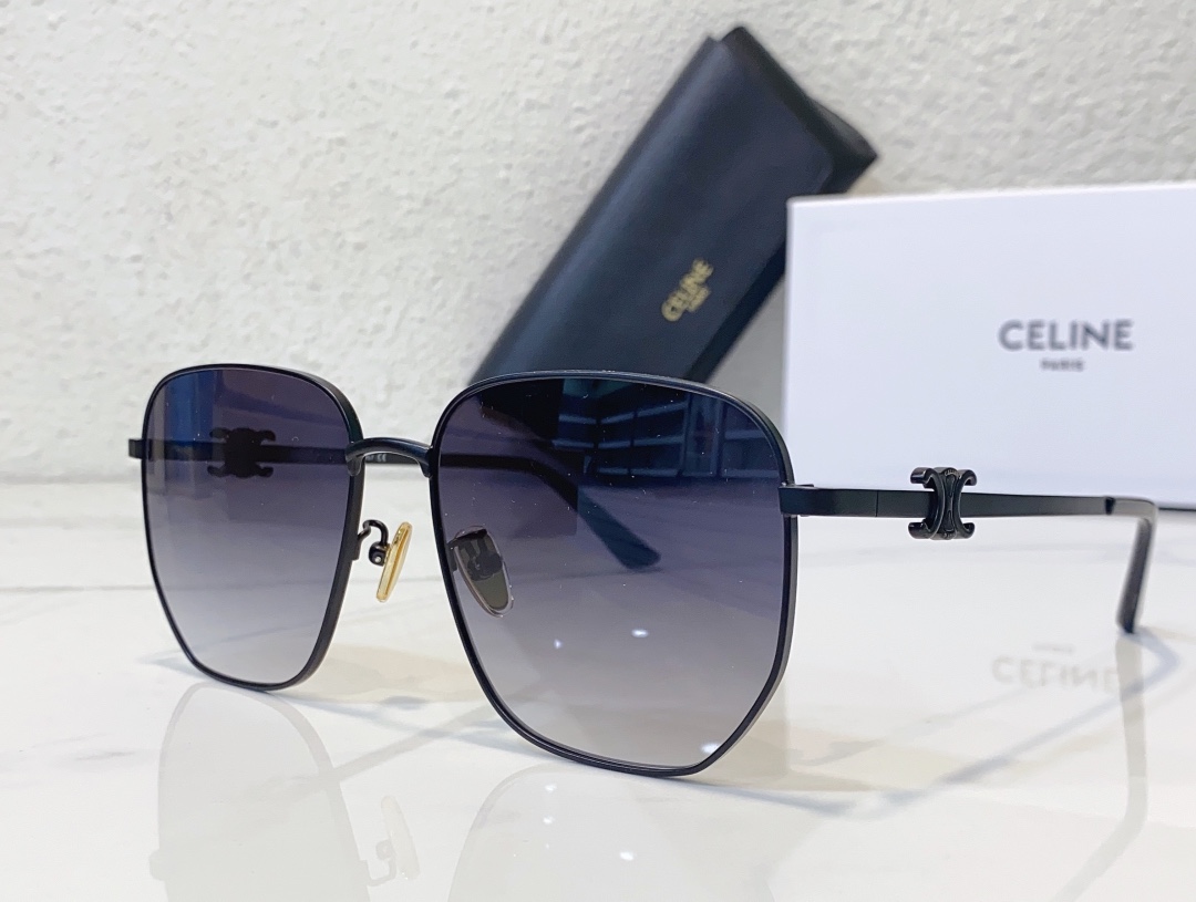 Celine*