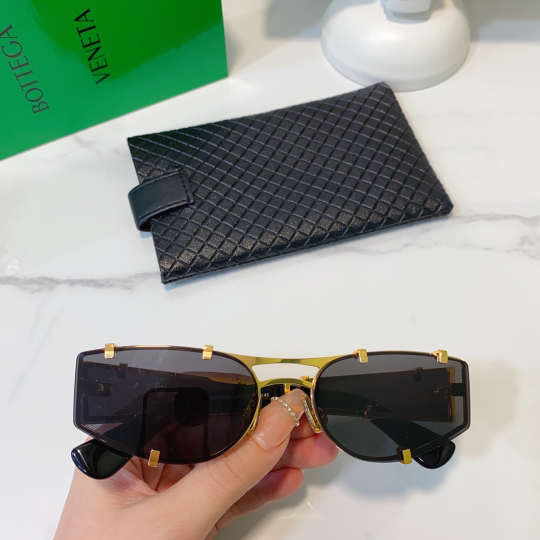 BOTTEGA VENETA