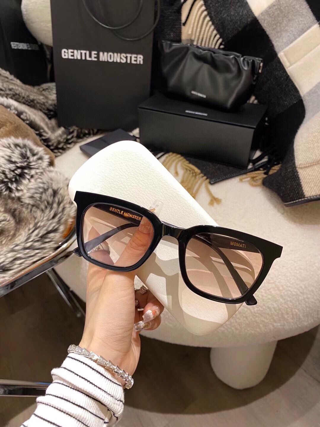 Momati日落色