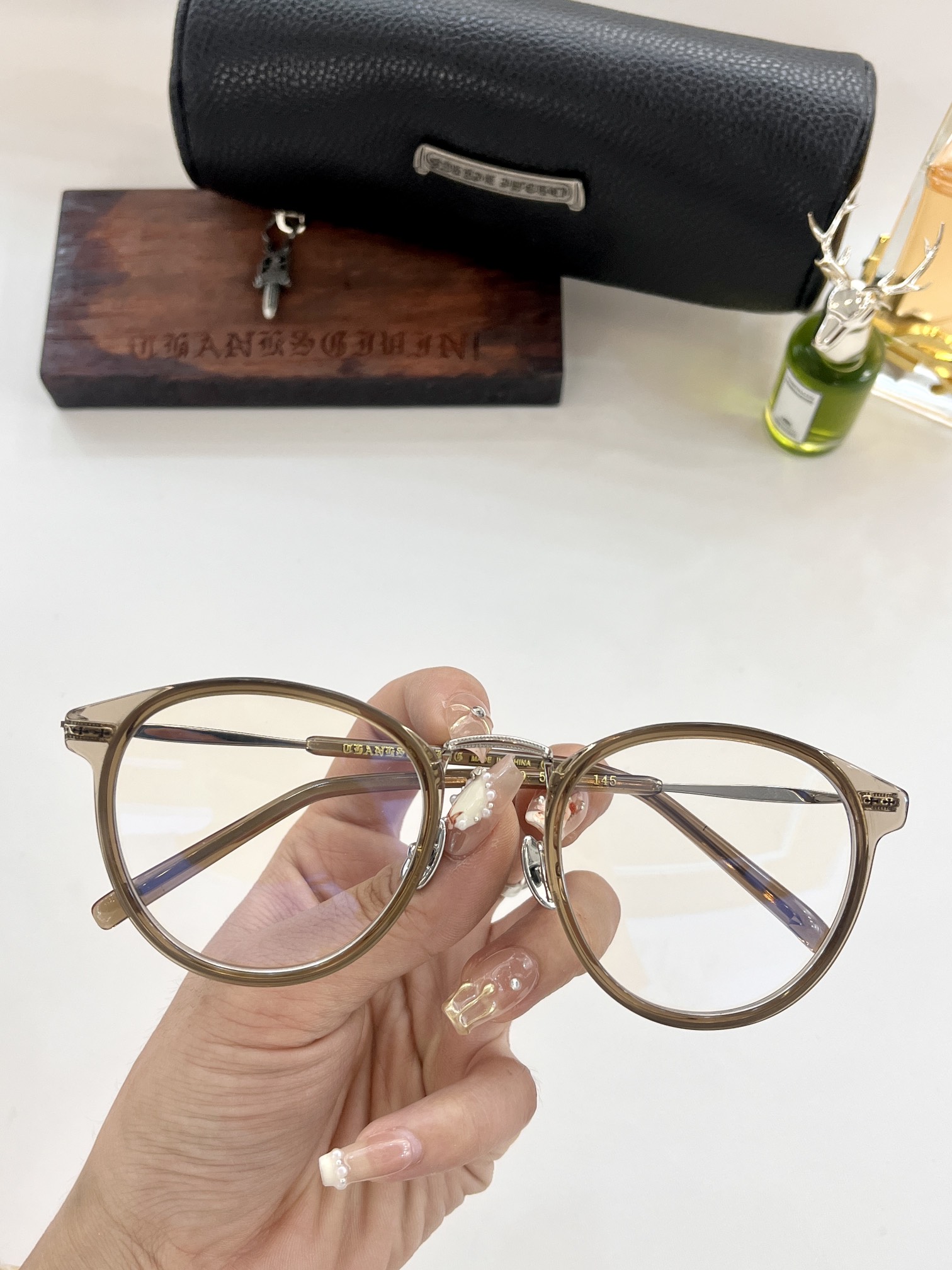 CHROME HEART精緻雕刻工藝
