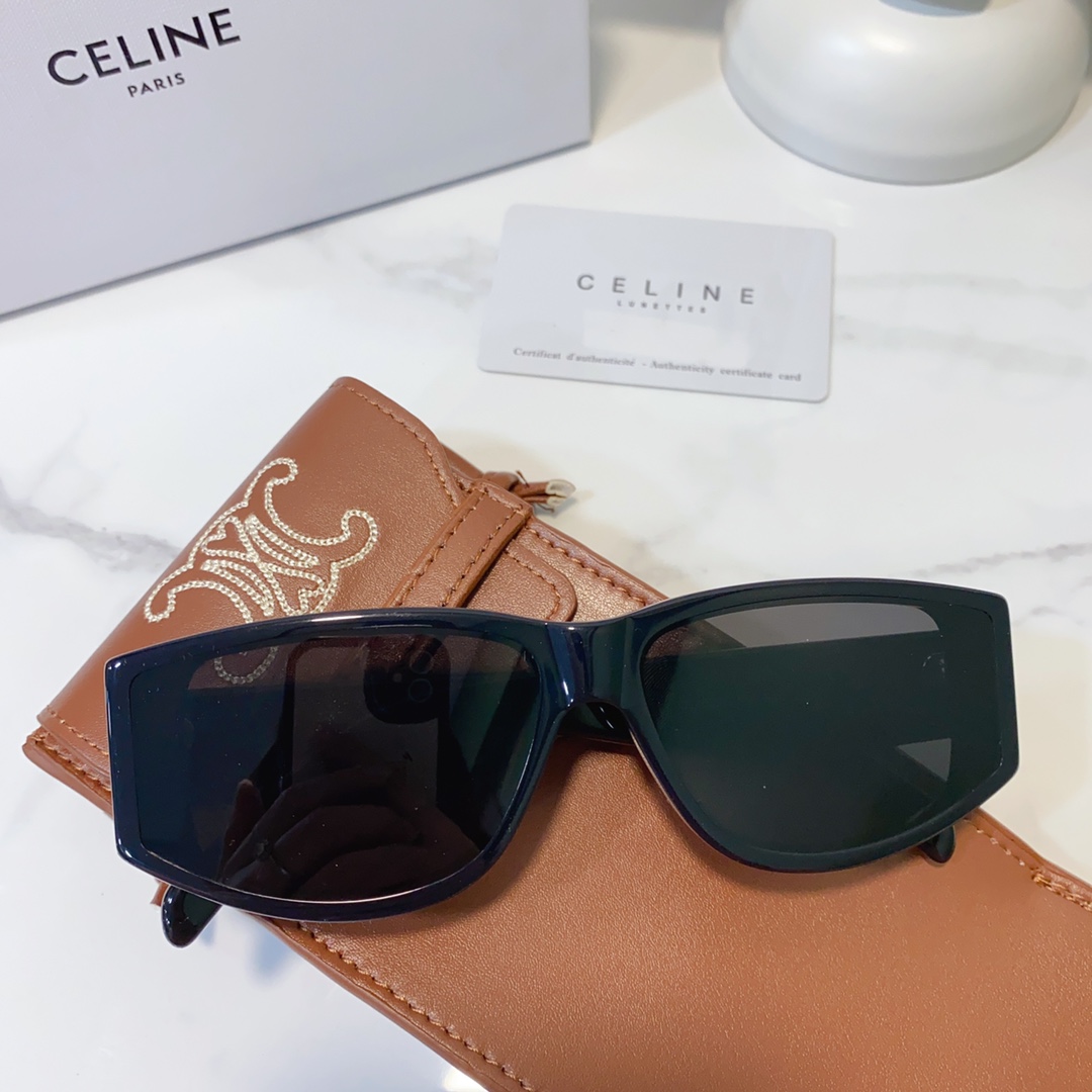 CELINE 凱旋門