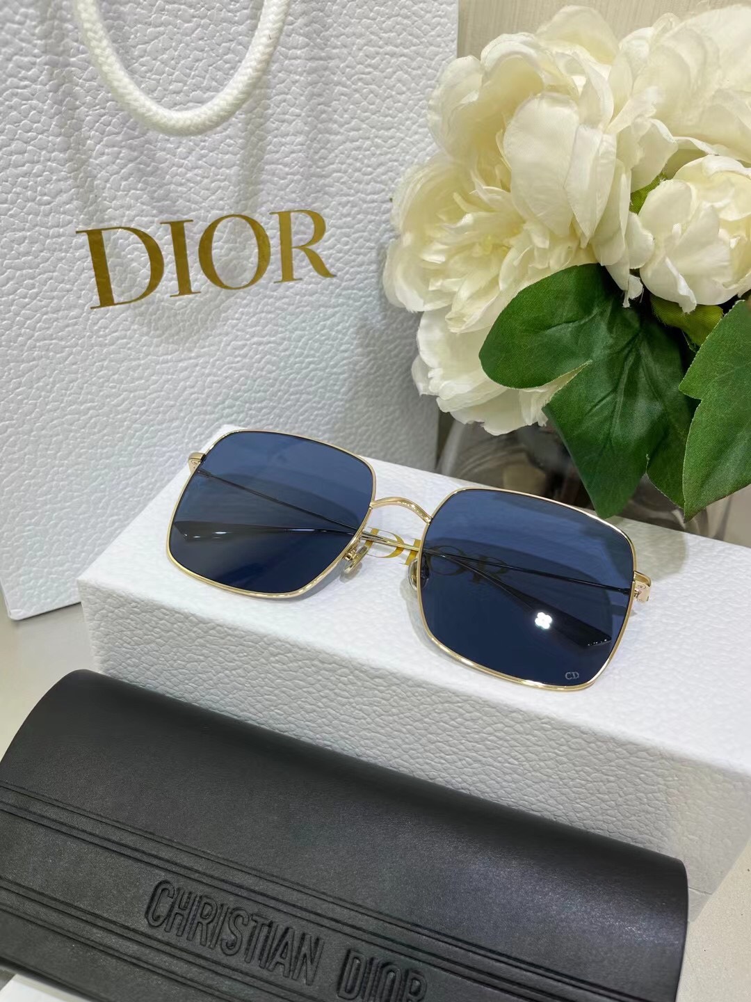 Dior stellarie墨鏡