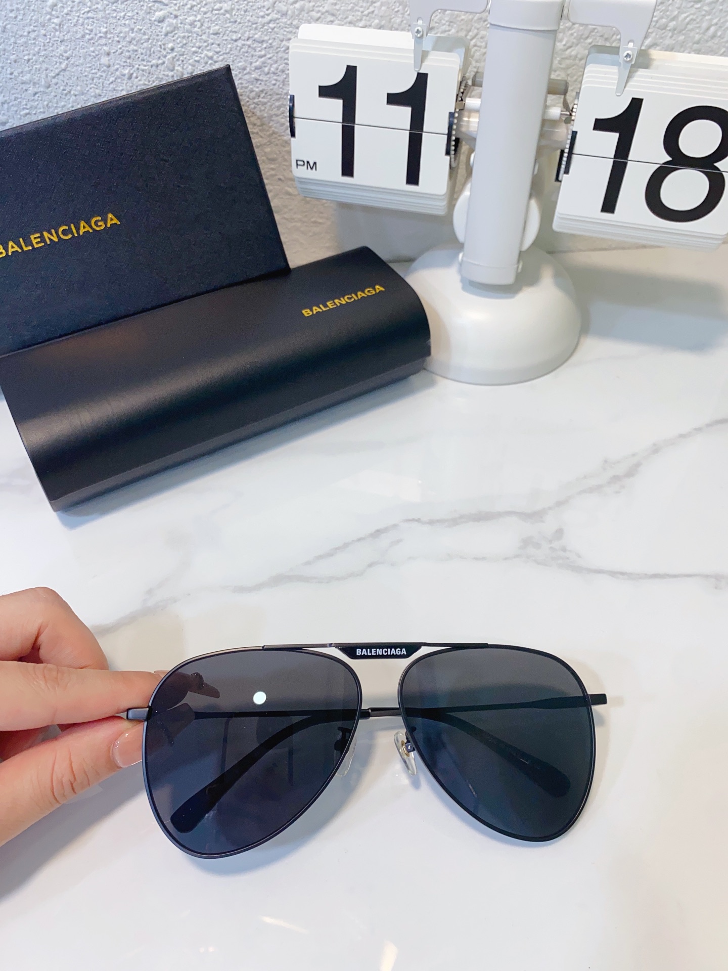 BALENCIAG*