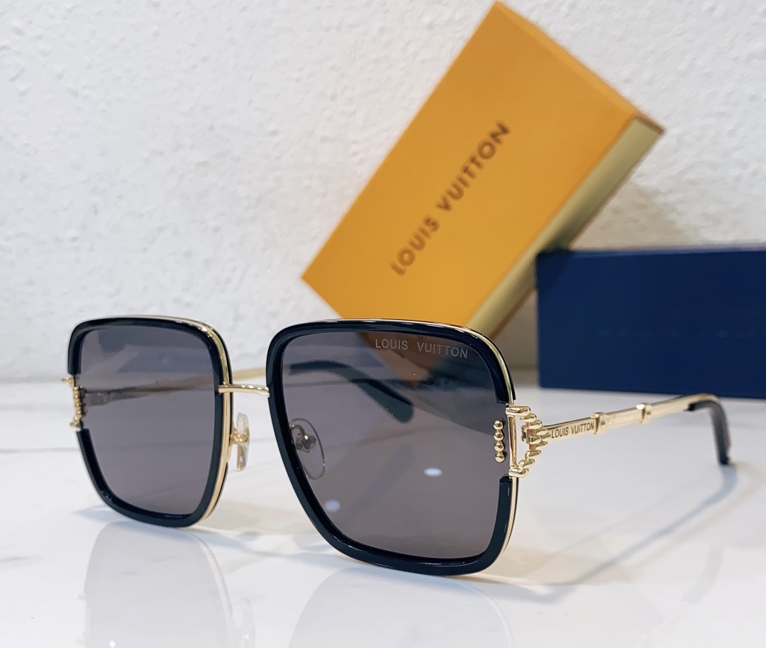 223LOUI* VUITTON