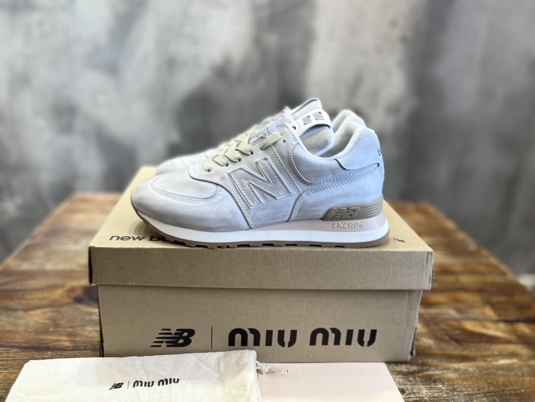 【現貨】 Miumiu x New Balance 574聯名款NB運動鞋