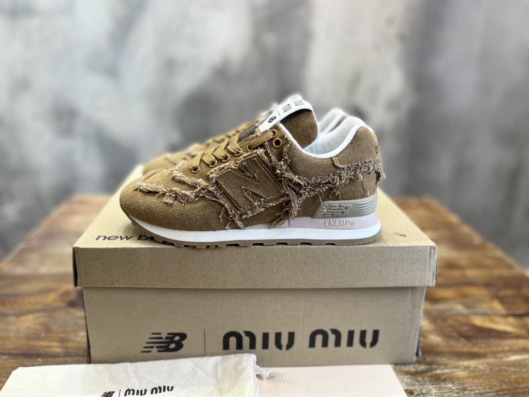 【現貨】 Miumiu x New Balance 574聯名款NB運動鞋