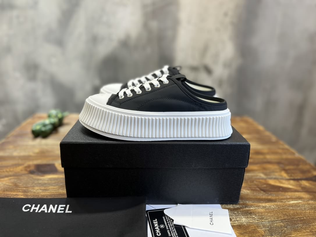 Chanel 頂級品質厚底松糕帆布鞋
