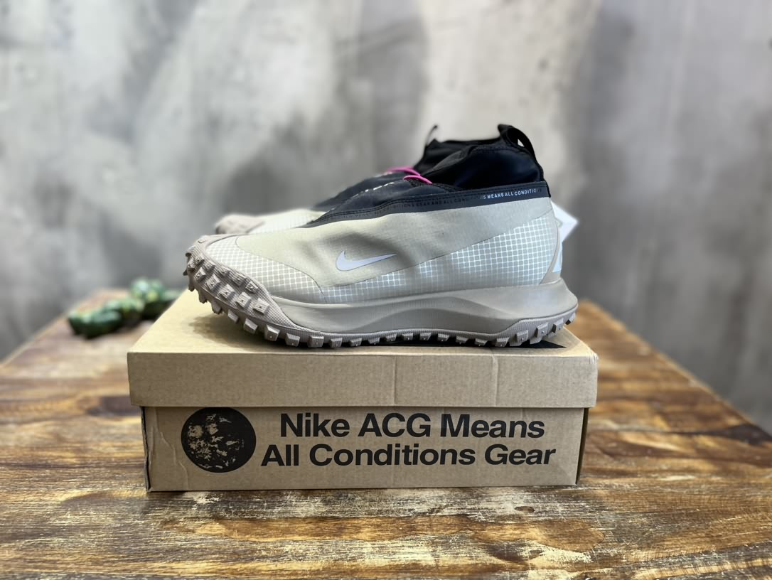 Nike ACG 戶外登山鞋 Mountain Fly 高幫