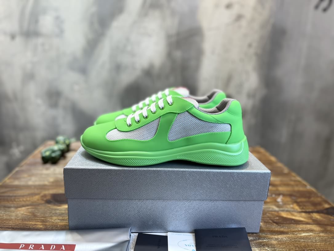 PRADA新品 男款休閒鞋
