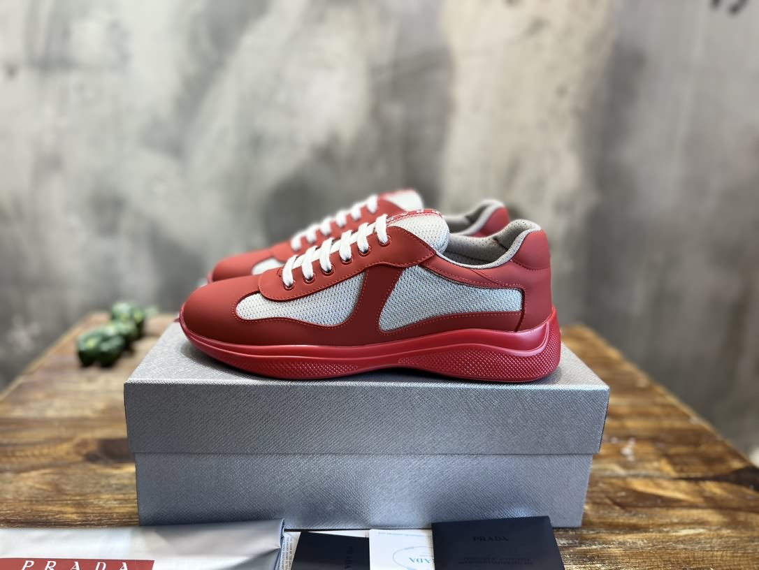 PRADA新品 男款休閒鞋
