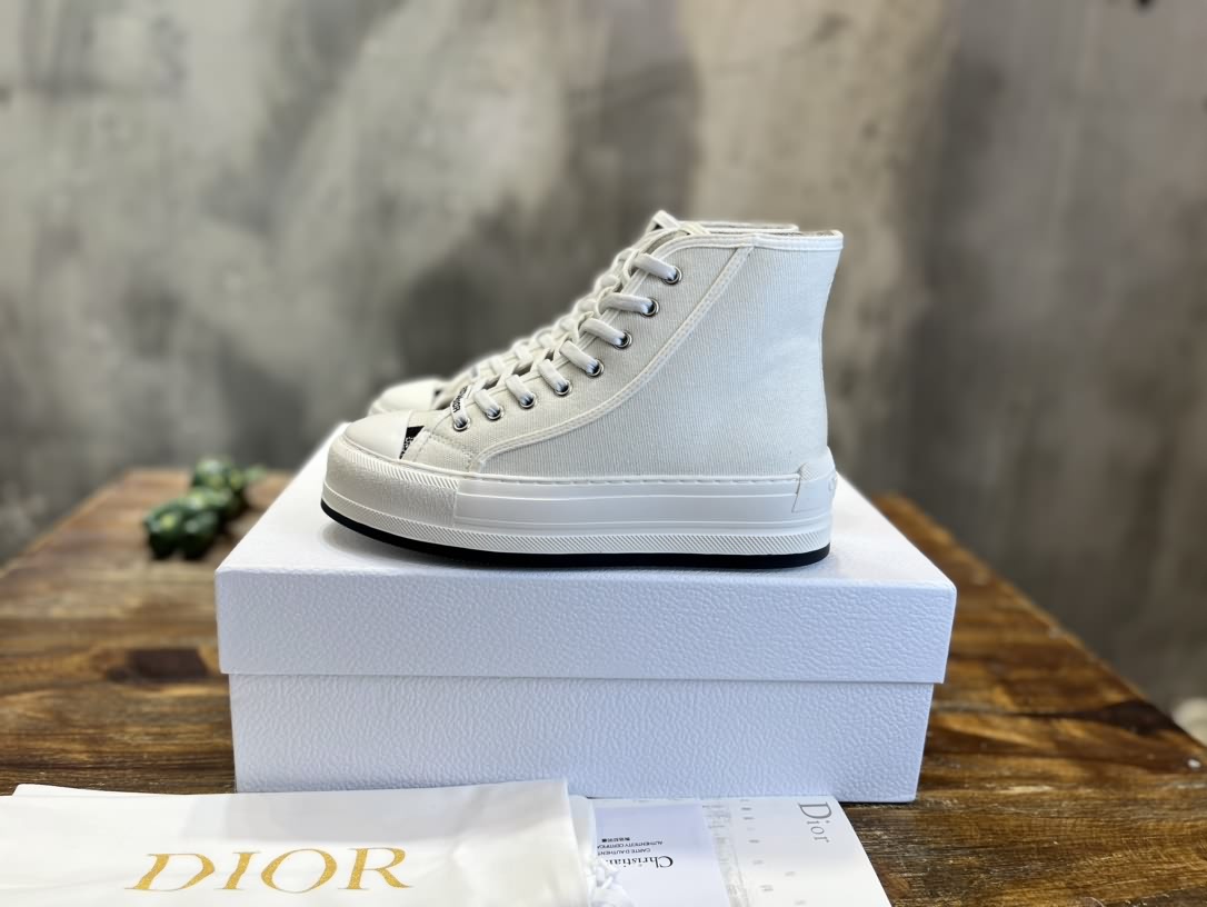 Dior迪奧Walk'n系列 休閒運動鞋