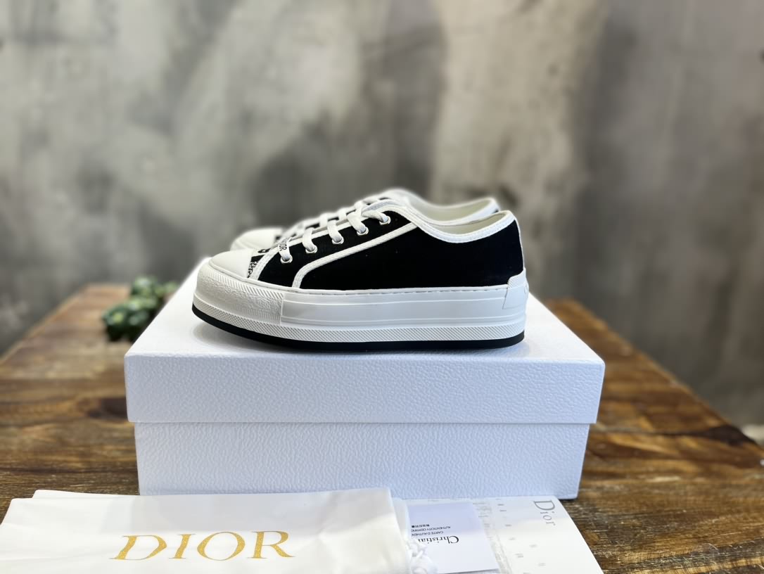 Dior迪奧Walk'n系列 休閒運動鞋