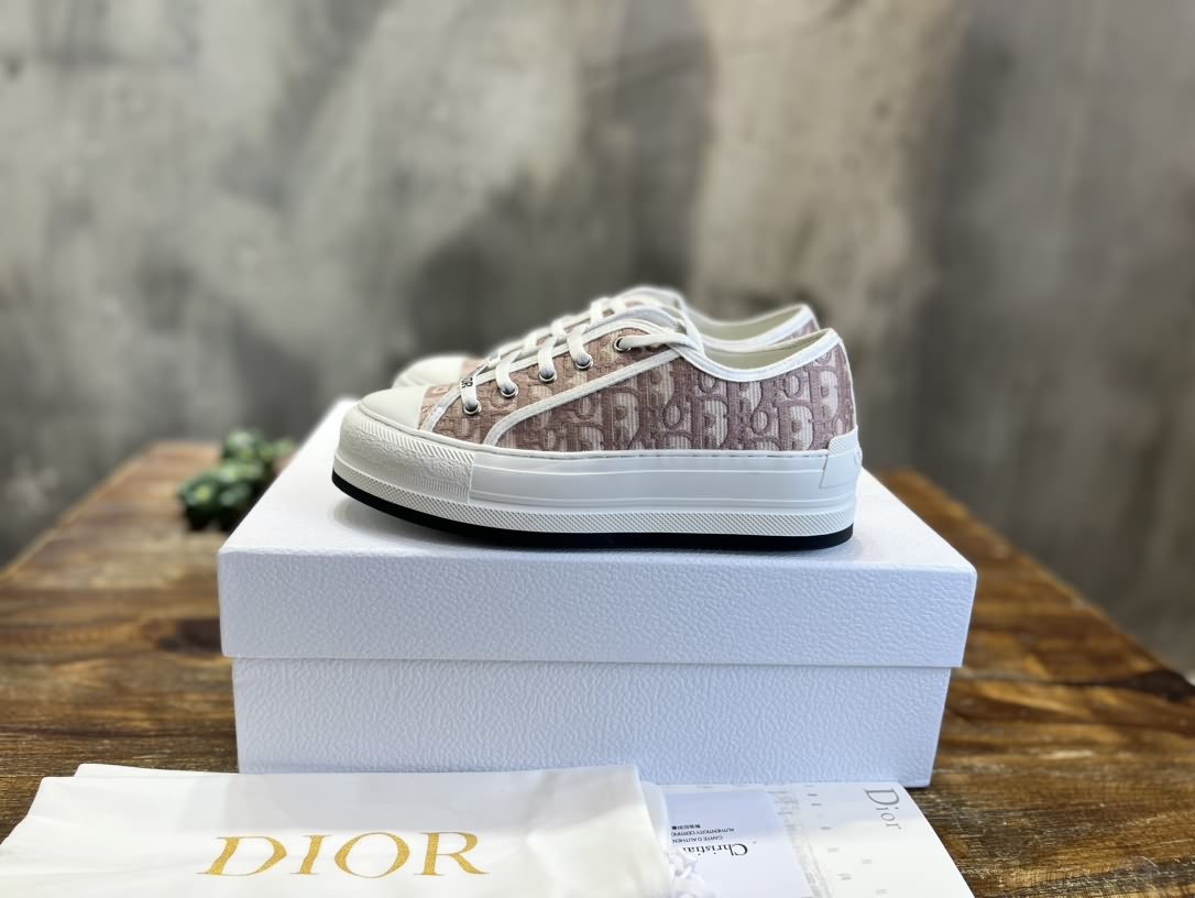 Dior迪奧Walk'n系列 休閒運動鞋