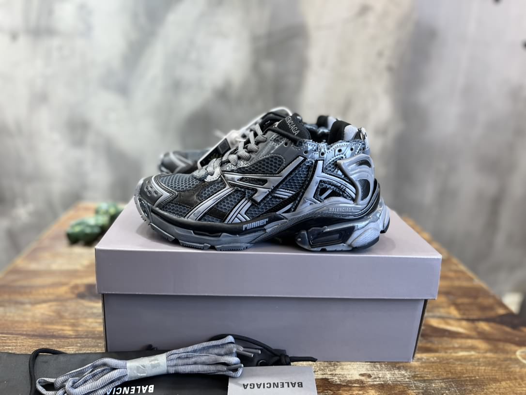 Balenciaga 巴黎世家Runner運動鞋