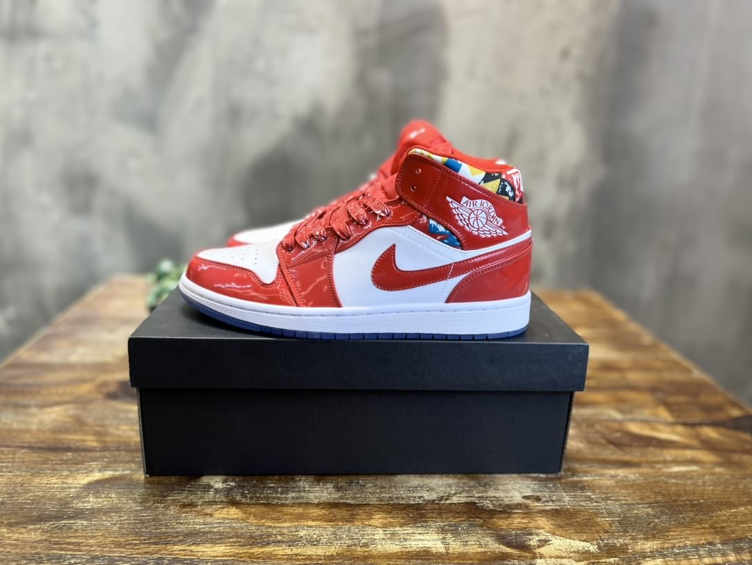 Air Jordan 1 Mid 喬一中幫復古籃球運動鞋