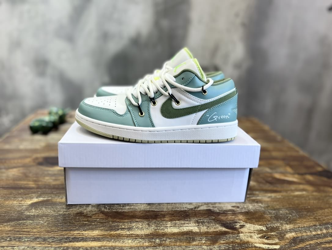 新配色Air Jordan 1 low 喬一低幫復古籃球運動鞋