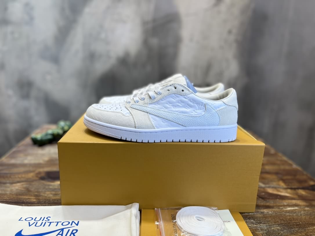 2023 LV & AJ1 聯名款 最新倒勾 板鞋