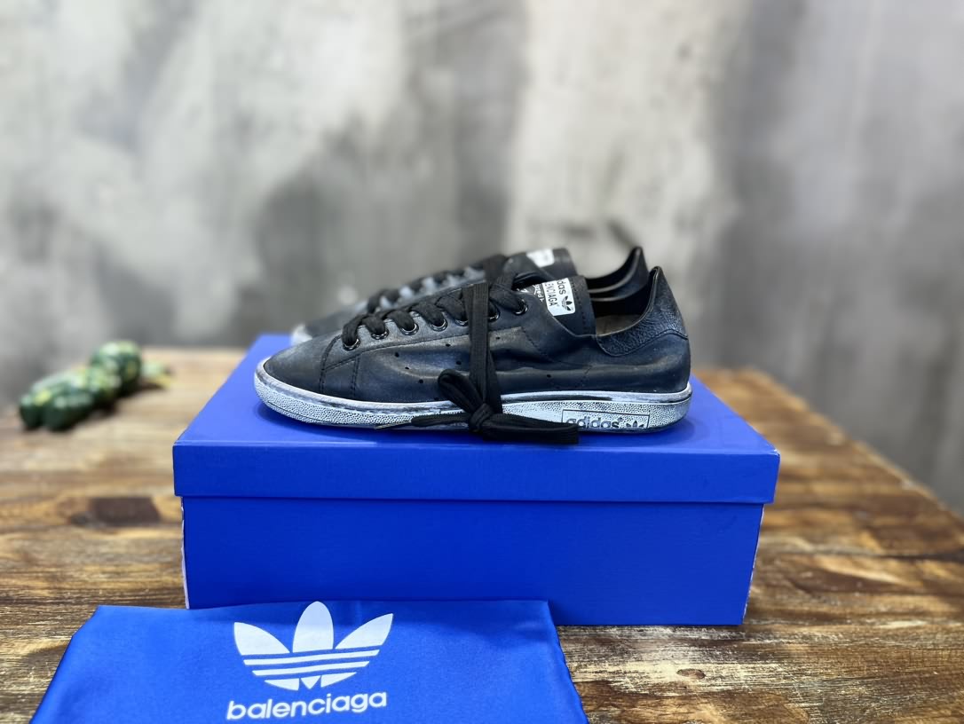 Balenciaga/Adidas 聯名史密斯百搭小白鞋